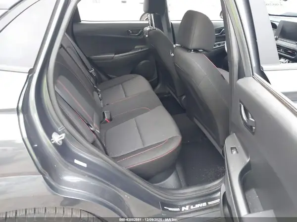 KM8K33A35NU906067 2022 HYUNDAI KONA - Image 8