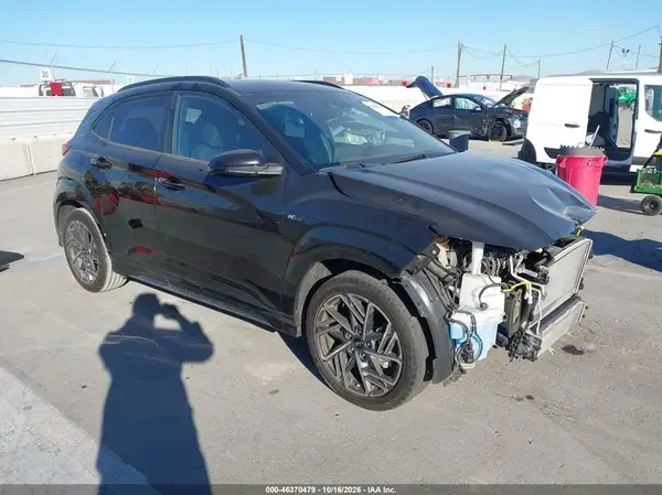 KM8K33A36NU868350 2022 HYUNDAI KONA - Image 1