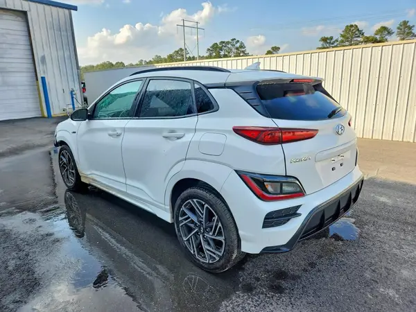 KM8K33A36NU903324 2022 HYUNDAI KONA - Image 2