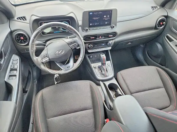 KM8K33A37NU801028 2022 HYUNDAI KONA - Image 8