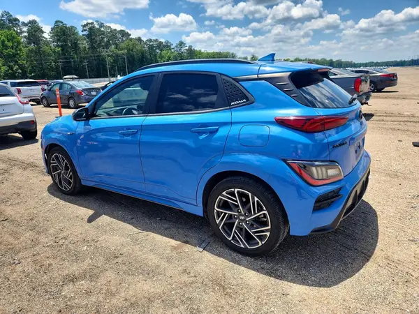 KM8K33A37NU805273 2022 HYUNDAI KONA - Image 2