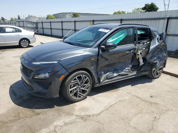 KM8K33A37NU837527 2022 HYUNDAI KONA - Image 1