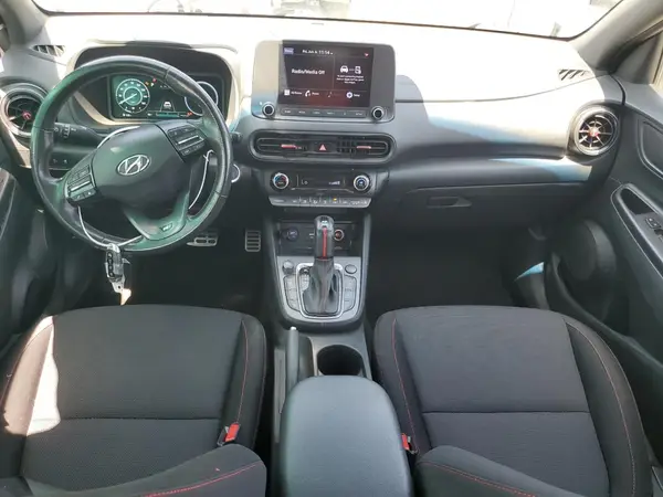KM8K33A37NU837527 2022 HYUNDAI KONA - Image 8