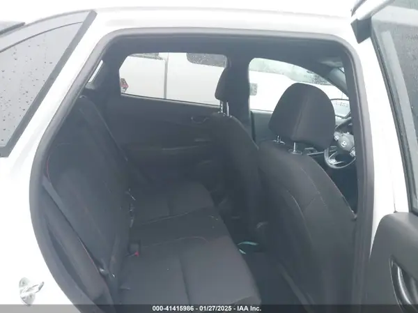 KM8K33A37NU928300 2022 HYUNDAI KONA - Image 8