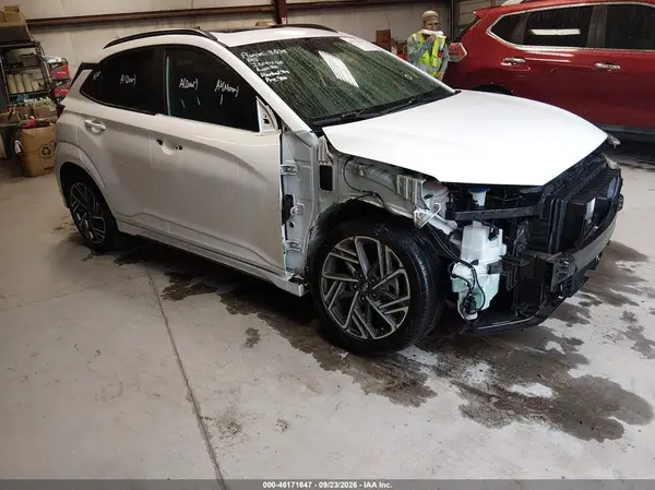 KM8K33A37PU998351 2023 HYUNDAI KONA - Image 1