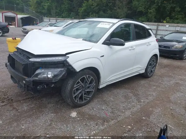 KM8K33A38NU786359 2022 HYUNDAI KONA - Image 2