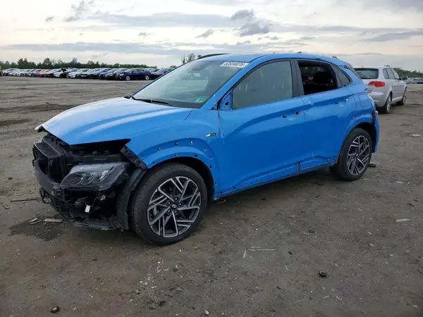 KM8K33A38NU830425 2022 HYUNDAI KONA - Image 1