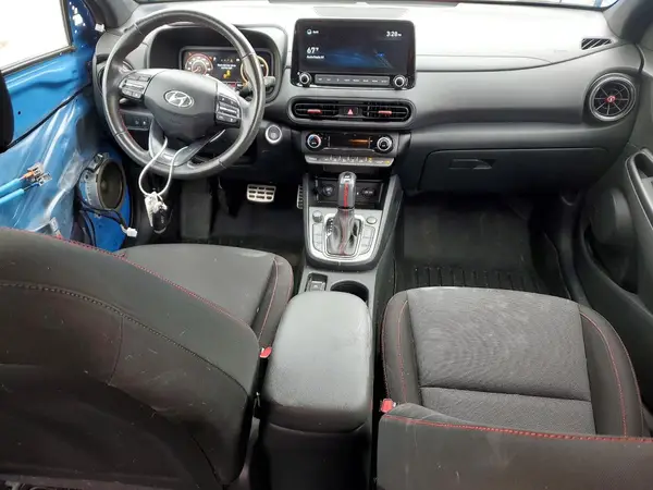 KM8K33A38NU830425 2022 HYUNDAI KONA - Image 8