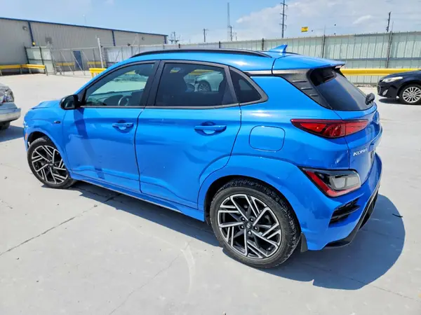 KM8K33A38NU925504 2022 HYUNDAI KONA - Image 2
