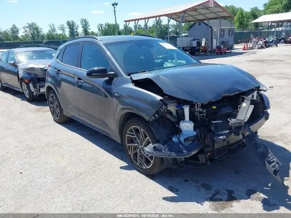 KM8K33A39NU800995 2022 HYUNDAI KONA - Image 1
