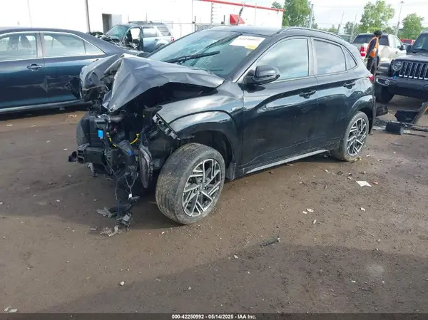 KM8K33A39PU948888 2023 HYUNDAI KONA - Image 2