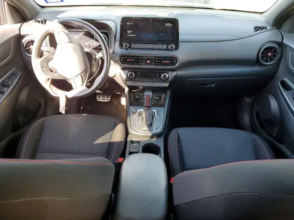 KM8K33A3XNU843015 2022 HYUNDAI KONA - Image 8
