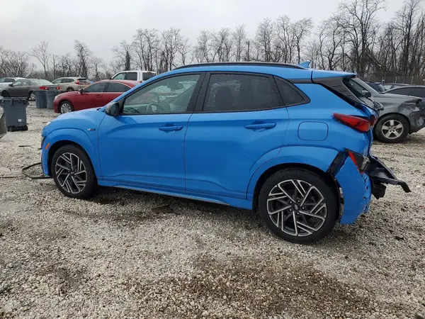 KM8K33A3XNU870277 2022 HYUNDAI KONA - Image 2