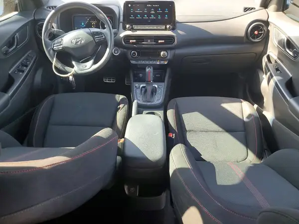 KM8K33A3XPU964565 2023 HYUNDAI KONA - Image 8