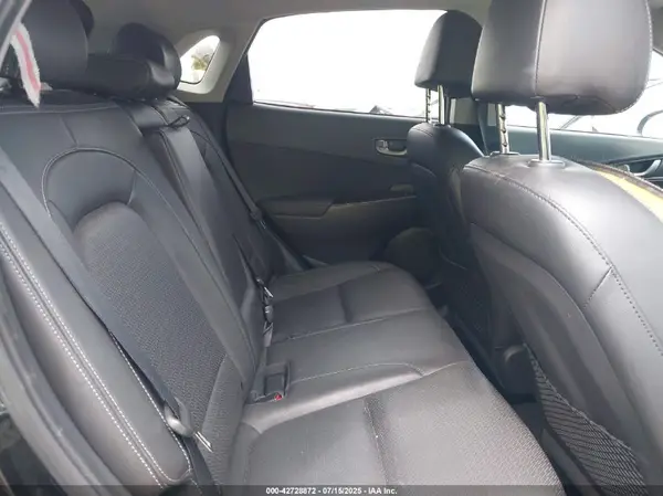 KM8K33A50JU076853 2018 HYUNDAI KONA - Image 8