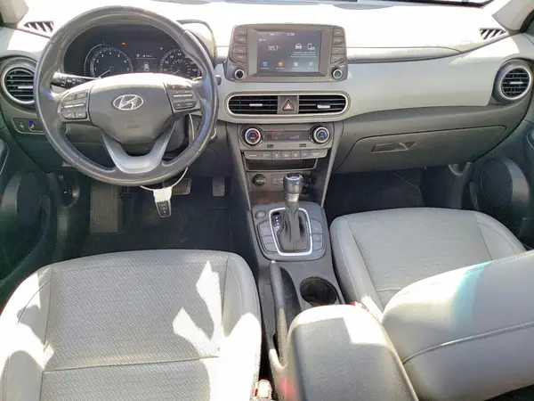 KM8K33A50JU097847 2018 HYUNDAI KONA - Image 8