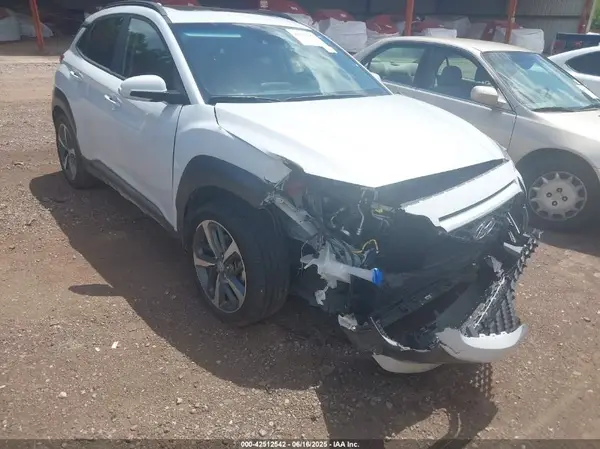 KM8K33A50MU661968 2021 HYUNDAI KONA - Image 1