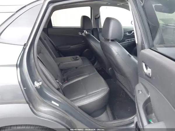 KM8K33A50MU708240 2021 HYUNDAI KONA - Image 8