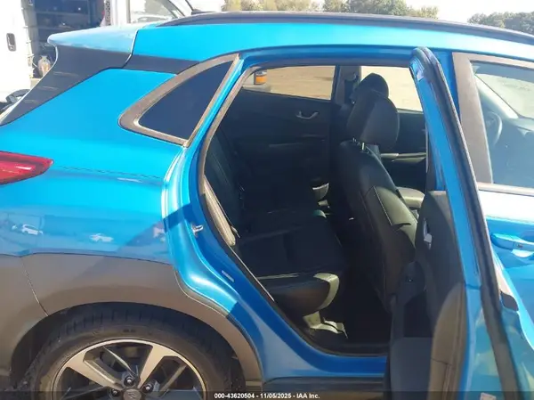 KM8K33A51JU078286 2018 HYUNDAI KONA - Image 8