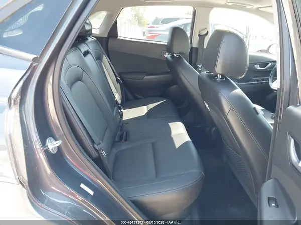 KM8K33A51JU099820 2018 HYUNDAI KONA - Image 8