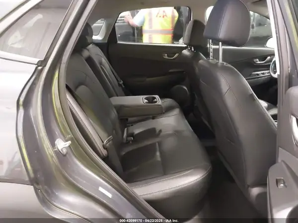 KM8K33A52LU408875 2020 HYUNDAI KONA - Image 8