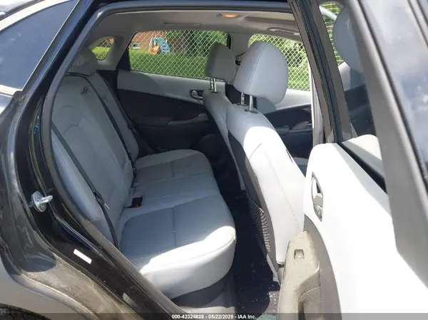 KM8K33A52LU591422 2020 HYUNDAI KONA - Image 8