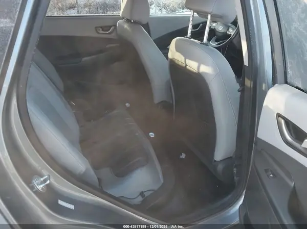 KM8K33A53JU085790 2018 HYUNDAI KONA - Image 8
