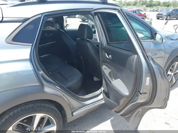 KM8K33A53LU398213 2020 HYUNDAI KONA - Image 8
