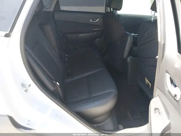 KM8K33A55JU098881 2018 HYUNDAI KONA - Image 8