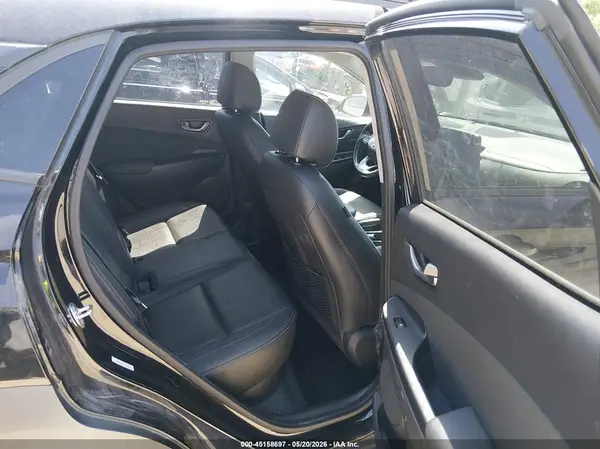 KM8K33A55MU618243 2021 HYUNDAI KONA - Image 8