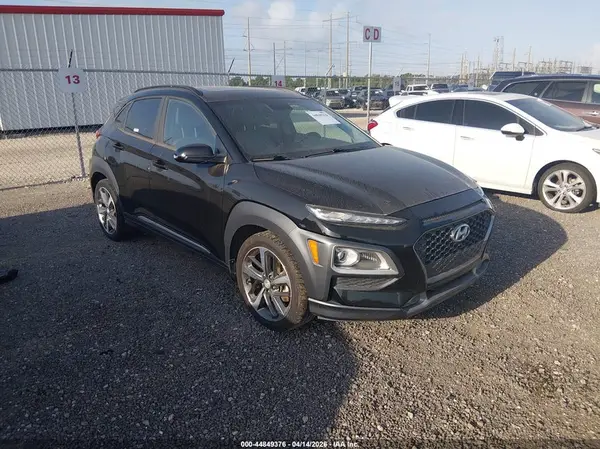 KM8K33A56JU153869 2018 HYUNDAI KONA - Image 1