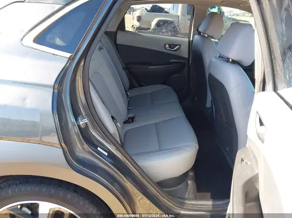 KM8K33A56MU611432 2021 HYUNDAI KONA - Image 8