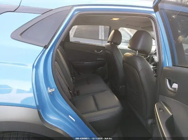 KM8K33A57JU080009 2018 HYUNDAI KONA - Image 8