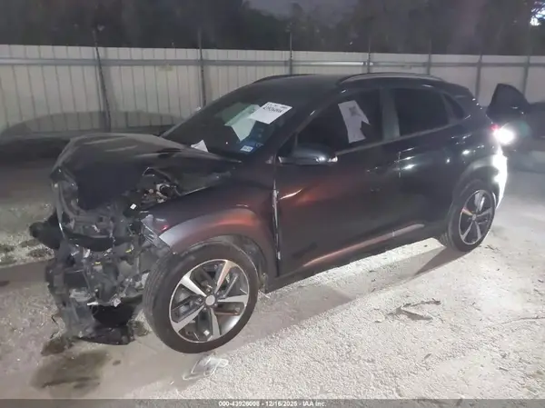 KM8K33A58JU099121 2018 HYUNDAI KONA - Image 2