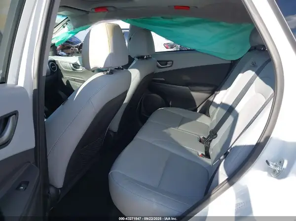 KM8K33A58JU105399 2018 HYUNDAI KONA - Image 8