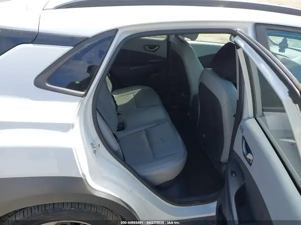 KM8K33A59JU080156 2018 HYUNDAI KONA - Image 8
