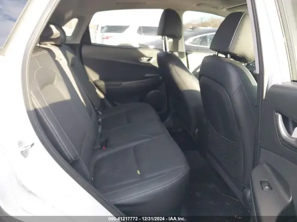 KM8K33A59KU371435 2019 HYUNDAI KONA - Image 8