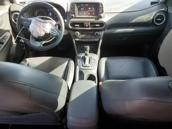 KM8K33A5XLU410891 2020 HYUNDAI KONA - Image 8