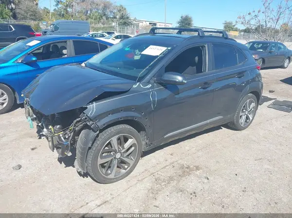 KM8K33A5XLU431904 2020 HYUNDAI KONA - Image 2