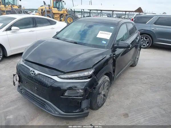 KM8K33AG0KU022598 2019 HYUNDAI KONA - Image 2