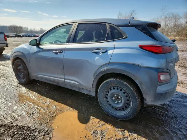 KM8K33AG0LU071687 2020 HYUNDAI KONA - Image 2