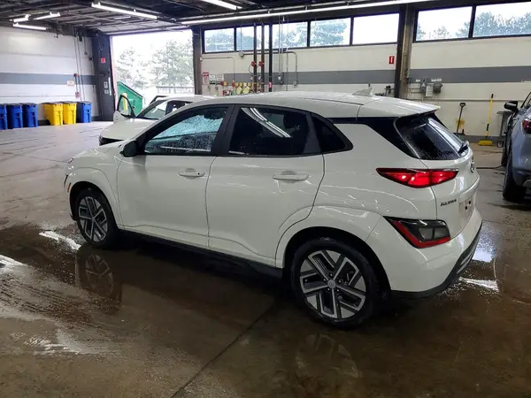 KM8K33AG0PU182567 2023 HYUNDAI KONA - Image 2