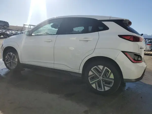 KM8K33AG0PU183668 2023 HYUNDAI KONA - Image 2