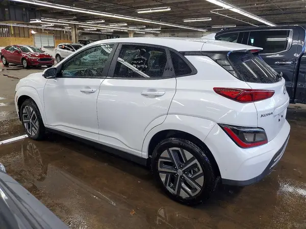 KM8K33AG0PU189311 2023 HYUNDAI KONA - Image 2