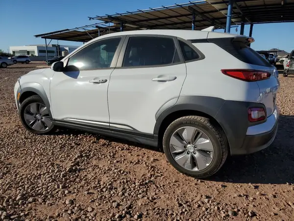 KM8K33AG1MU102270 2021 HYUNDAI KONA - Image 2