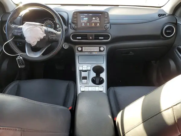 KM8K33AG1MU102270 2021 HYUNDAI KONA - Image 8