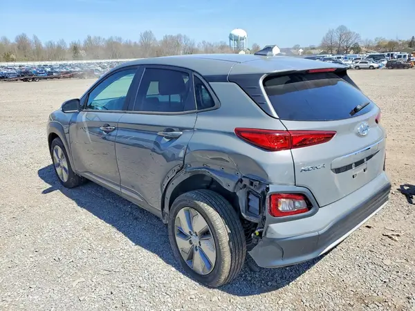 KM8K33AG1MU117609 2021 HYUNDAI KONA - Image 2