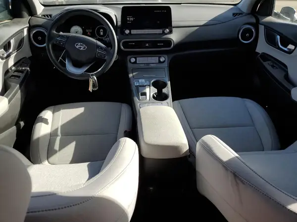 KM8K33AG1PU165566 2023 HYUNDAI KONA - Image 8