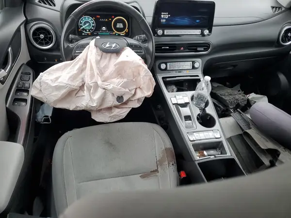 KM8K33AG1PU166040 2023 HYUNDAI KONA - Image 8