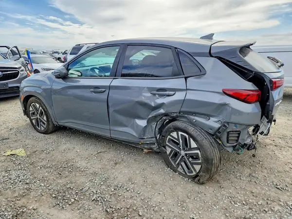 KM8K33AG1PU168905 2023 HYUNDAI KONA - Image 2